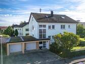 Objektansicht mit Garagen - 8 Zimmer Mehrfamilienhaus, Wohnhaus zum Kaufen in Villingendorf