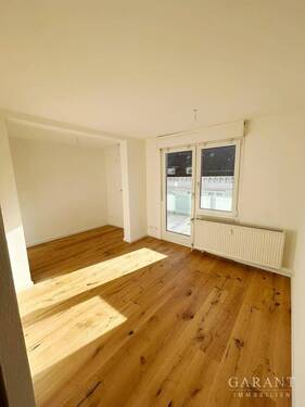 wohnen (3) - 1 Zimmer Etagenwohnung in Stuttgart