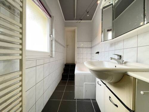 Badezimmer Erdgeschoss - 