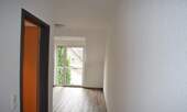 Eingang und Wohnbereich.JPG - 2 Zimmer Etagenwohnung in Harsewinkel