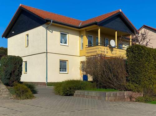 Ansicht - 8 Zimmer Mehrfamilienhaus, Wohnhaus zum Kaufen in Bad Sulza