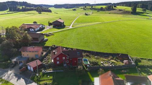 Ostansicht - Doppelhaushälfte mit 264,00 m&sup2; in Osterzell / Oberzell zum Kaufen