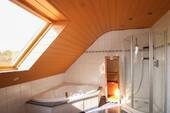 Badezimmer 1 (OG 2) - 