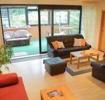 Souterrain-Wohnung mit Wintergarten und Gartennutzung in Bergisch Gladbach-Schildgen