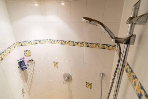 Bild 3 - 3 Zimmer Etagenwohnung in Bergisch Gladbach