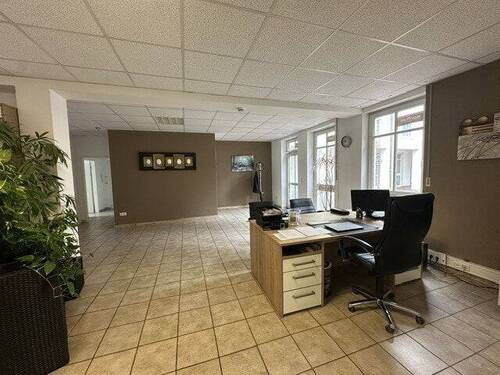 große Bürofläche - 2 Zimmer Büro zur Miete in Dingolfing