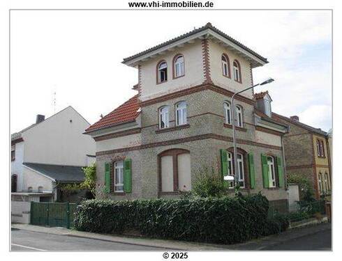 Ansicht - TOLLES TOSKANA ZWEIFAMILIENWOHHAUS IN WIESBADEN, VERMIETET ABER MIT VERSCHIEDENEN MÖGLICHKEITEN