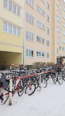 Gebaeude-7.jpg - Etagenwohnung mit 66,30 m&sup2; in Berlin zum Kaufen