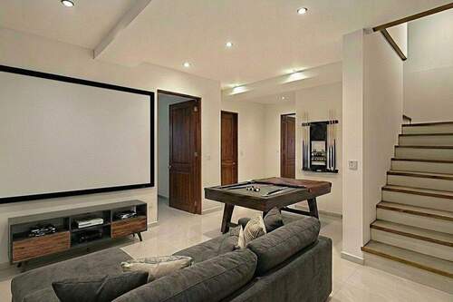 Platz für Projekte & Hobbys - 