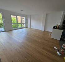 Moderne 3 Zimmer Wohnung aus 2021 mit Aufzug ab sofort in Hilden zu vermieten