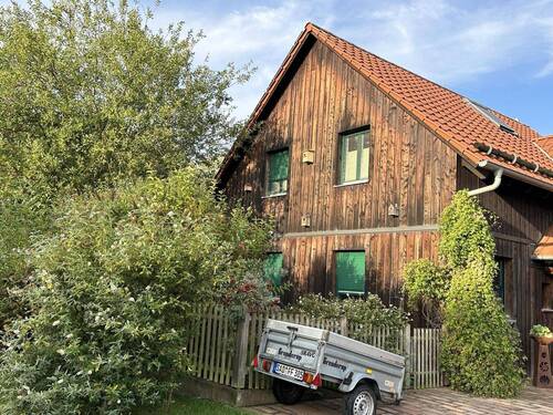 Ansicht von Osten - 4 Zimmer Einfamilienhaus in Nittenau