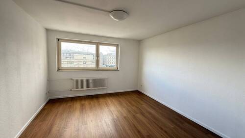 Wohnzimmer - 2 Zimmer Etagenwohnung zur Miete in Kassel