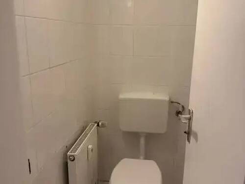 WC - 