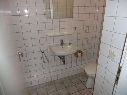 Badezimmer (1).JPG - 