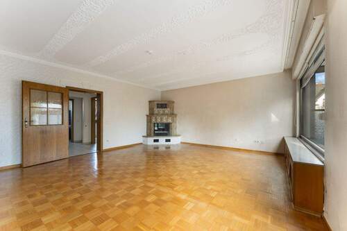 Wohnzimmer - Doppelhaushälfte mit 144,00 m&sup2; in Frechen zum Kaufen