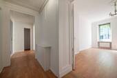 Sichtachse Wohnzimmer/Flur - 3 Zimmer Etagenwohnung in Berlin