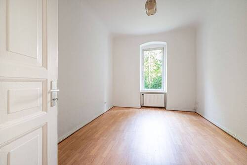 Ruhiges Schlafzimmer zum Innenhof - 