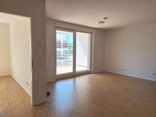 Wohnraum - 2 Zimmer Etagenwohnung in Kaiserslautern