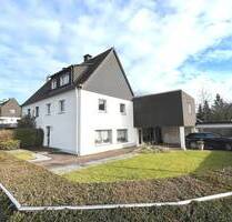 Kernsanieren oder Neubau - Haus auf großem Eckgrundstück in Saarn - TOP-LAGE am Waldrand - Mülheim