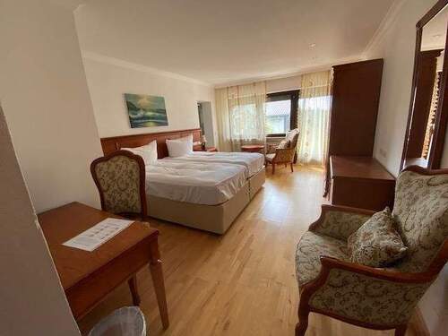 Zimmer - Hotel, Pension, Gasthof in Höchenschwand zum Kaufen