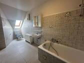 Mittelgeschoss Badezimmer - 