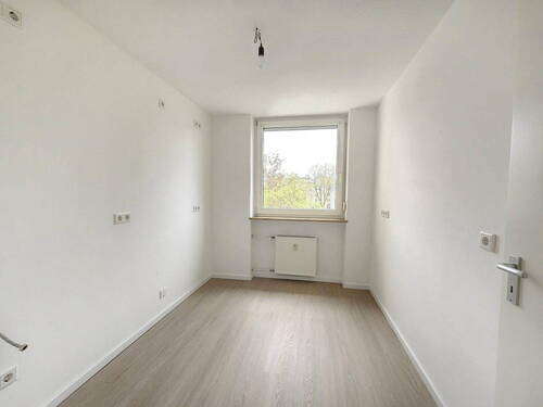 Balkon mit Abstellraum - 