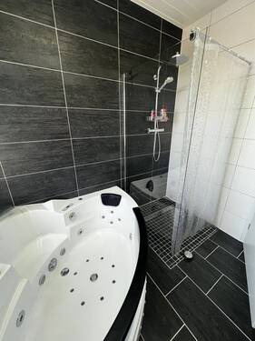 Bad EG 2/2 - 