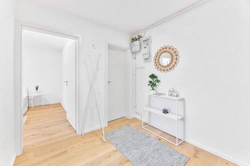 ***FLUR*** - 2 Zimmer Etagenwohnung in Stuttgart