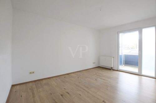 Schlafzimmer - 3 Zimmer Etagenwohnung zum Kaufen in Langenfeld