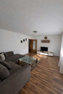 Wohnzimmer - 4 Zimmer Etagenwohnung zum Kaufen in Ulm