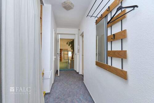 Diele zur Aufenthaltsküche erstes OG - 