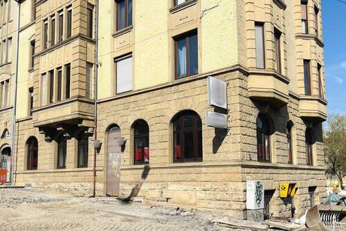 Hausansicht - 1 Zimmer Büro zum Kaufen in Stuttgart