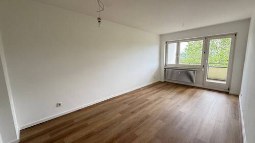 Zimmer 2 - 