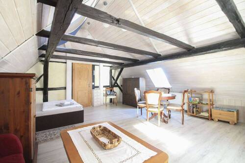 Ferienwohnung 1 - 1 Zimmer Mehrfamilienhaus, Wohnhaus in Seeland