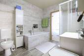 Badezimmer Erdgeschoss - 