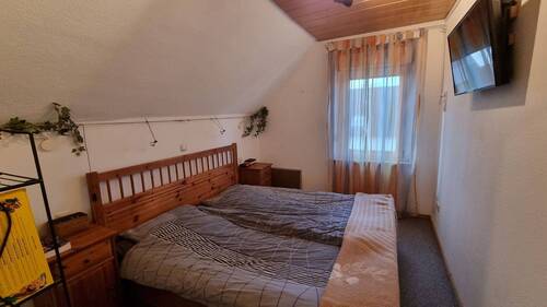 Schlafzimmer 2 - DG - 
