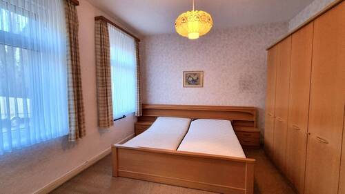 Schlafzimmer EG - 
