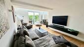 Wohnzimmer - 6 Zimmer Einfamilienhaus in Siegen