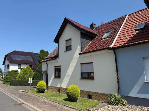 IMG_1282.JPG - 6 Zimmer Mehrfamilienhaus, Wohnhaus zum Kaufen in Vacha