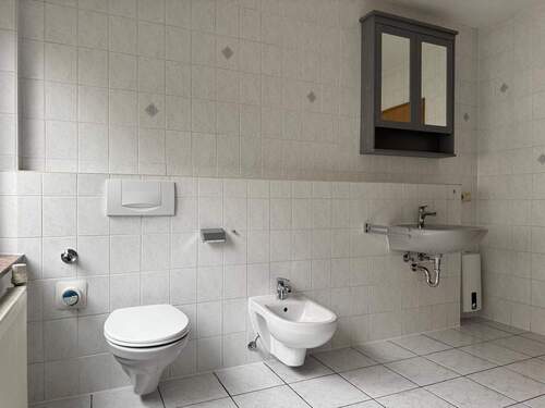 Badzimmer frisch renoviert - 