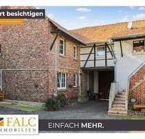 Vierkanthof mit Blick auf Wiesen und Felder - Linnich