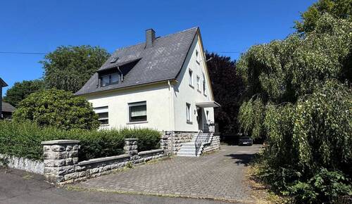 Straßenansicht - 6 Zimmer Einfamilienhaus zum Kaufen in Wahlrod