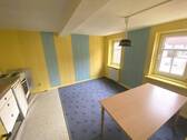 Obergeschoss: Küche mit Fenster - 