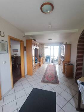 Eingang / Flur - 3 Zimmer Bungalow in Zetel