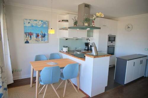 Küche mit Essbereich - 3 Zimmer Etagenwohnung zum Kaufen in Grömitz