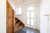 Treppenaufgang im Flur - 
