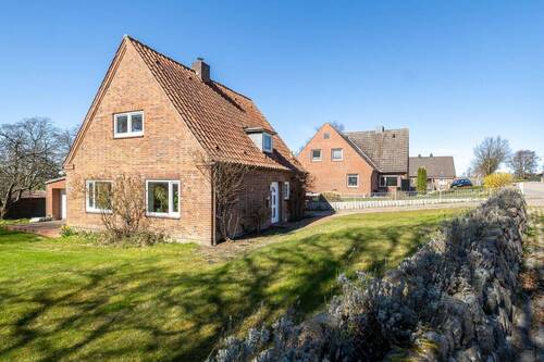 Seitenansicht - 3 Zimmer Einfamilienhaus zum Kaufen in Steinberg