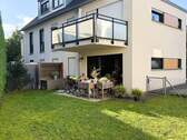 Südterrasse überdacht - 2-Zi-Whg. m. Südterr. u. 86 m2 Garten