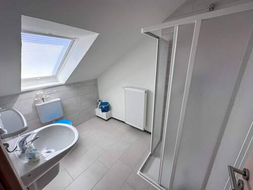 Badezimmer II im DG - 