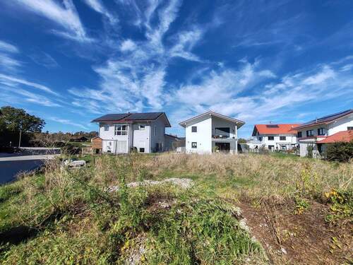 Baugrund - Grundstück zum Kaufen in Altenmarkt an der Alz